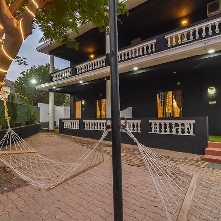 Black Stone Villa Karli Exterior photo