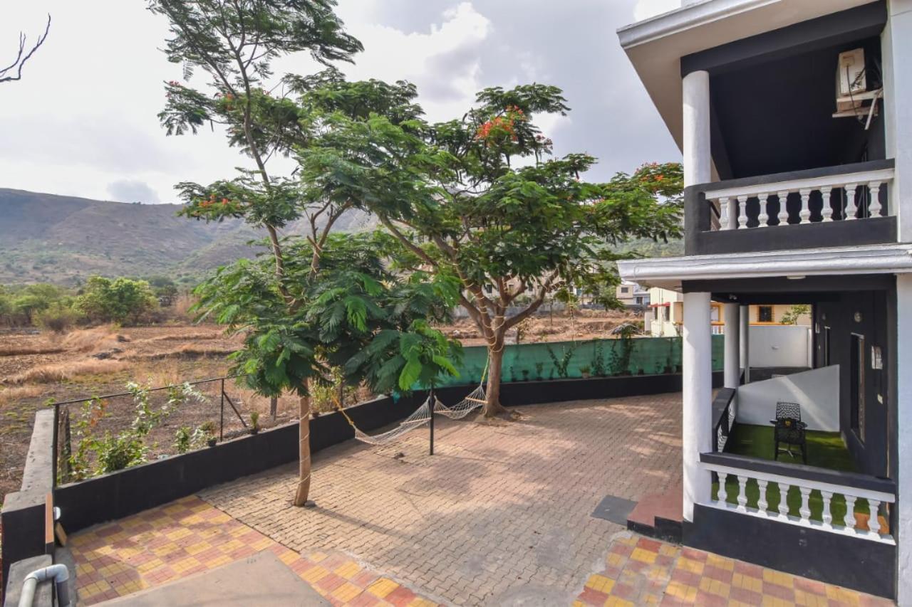 Black Stone Villa Karli Exterior photo