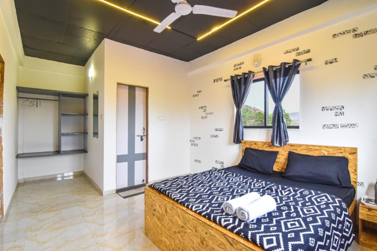 Black Stone Villa Karli Exterior photo